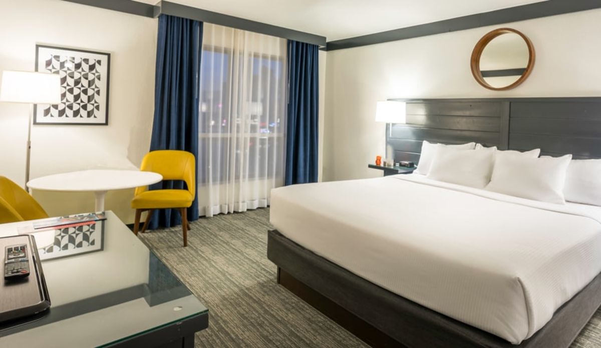 OYO Hotel & Casino Las Vegas rooms